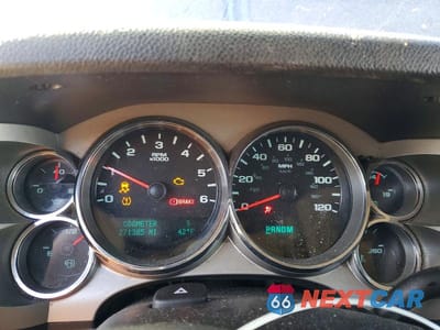 Zdjęcie 9 z 13 samochodu: 2013 CHEVROLET SILVERADO K1500 LT VIN:3GCPKSE78DG158162 - miniatura