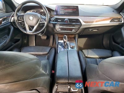 Zdjęcie 8 z 11 samochodu: 2017 BMW 530 XI VIN:WBAJA7C38HG903741 - miniatura