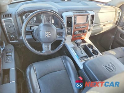 Zdjęcie 8 z 11 samochodu: 2012 DODGE RAM 1500 LARAMIE VIN:1C6RD7NT6CS305719 - miniatura