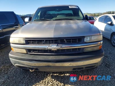 Piąte zdjęcie samochodu w środku: 2000 CHEV SILVERADO VIN:2GCEK19T0Y1397115 - miniatura