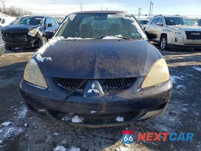 Piąte zdjęcie samochodu w środku: 2005 MITSUBISHI LANCER VIN:JA3AJ26E75U013200 - miniatura