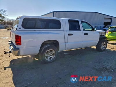 Trzecie zdjęcie samochodu z tyłu: 2005 DODGE DAKOTA QUAD SLT VIN:1D7HE48K85S292919 - miniatura