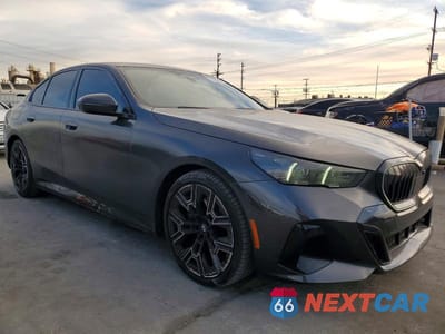 Czwarte zdjęcie samochodu z boku: 2024 BMW 530I VIN:WBA43FJ02RCS66932 - miniatura