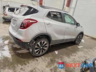 Trzecie zdjęcie samochodu z tyłu: 2021 BUICK ENCORE PREFERRED VIN:KL4CJESB6MB305304 - miniatura