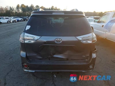 Zdjęcie 6 z 13 samochodu: 2011 TOYOTA SIENNA SPORT VIN:5TDXK3DC5BS105194 - miniatura