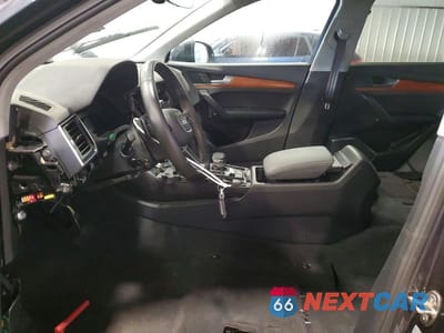 Zdjęcie 7 z 12 samochodu: 2021 AUDI Q5 VIN:WA1AAAFY6M2109149 - miniatura