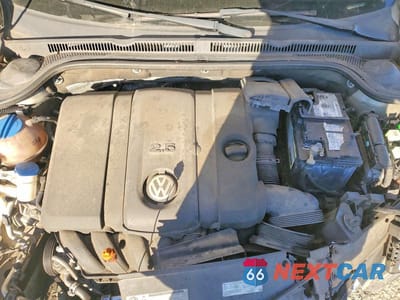 Zdjęcie 11 z 12 samochodu: 2013 VOLKSWAGEN JETTA SE VIN:3VWDP7AJ1DM216856 - miniatura