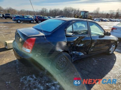 Trzecie zdjęcie samochodu z tyłu: 2003 HYUNDAI ELANTRA GLS VIN:KMHDN45D53U531094 - miniatura