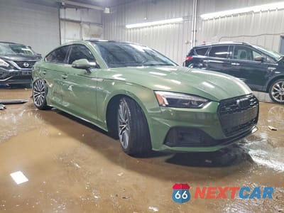 Czwarte zdjęcie samochodu z boku: 2023 AUDI A5 PREMIUM PLUS 40 VIN:WAUCBCF55PA050910 - miniatura