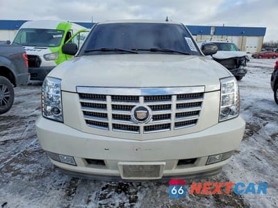 Piąte zdjęcie samochodu w środku: 2007 CADILLAC ESCALADE ESV VIN:1GYFK66817R185146 - miniatura