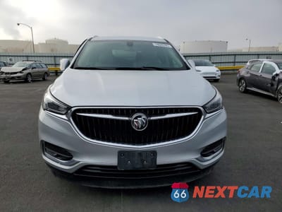 Piąte zdjęcie samochodu w środku: 2020 BUICK ENCLAVE ESSENCE VIN:5GAERBKW7LJ236671 - miniatura