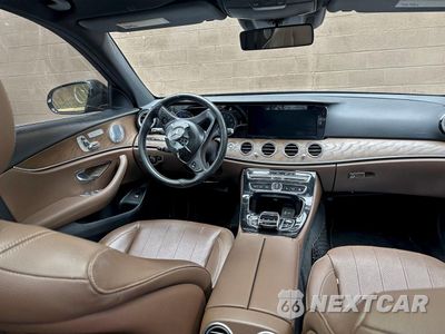 Zdjęcie 9 z 11 samochodu: 2018 MERCEDES-BENZ E 300 4MATIC VIN:WDDZF4KB6JA379194 - miniatura