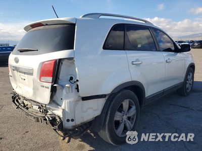 Trzecie zdjęcie samochodu z tyłu: 2012 KIA SORENTO EX VIN:5XYKU4A21CG269398 - miniatura