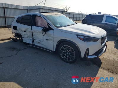 Czwarte zdjęcie samochodu z boku: 2023 BMW X1 XDRIVE28I VIN:WBX73EF03P5Y06327 - miniatura
