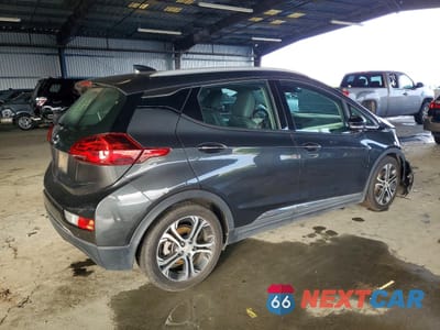 Trzecie zdjęcie samochodu z tyłu: 2020 CHEVROLET BOLT EV PREMIER VIN:1G1FZ6S01L4104258 - miniatura
