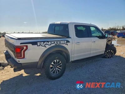 Trzecie zdjęcie samochodu z tyłu: 2019 FORD F150 RAPTOR VIN:1FTFW1RG9KFD17791 - miniatura