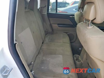 Zdjęcie 11 z 12 samochodu: 2011 JEEP COMPASS SPORT VIN:1J4NF1FB5BD259107 - miniatura