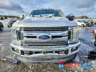 Piąte zdjęcie samochodu w środku: 2018 FORD F250 SUPER DUTY VIN:1FT7W2B69JEB61171 - miniatura