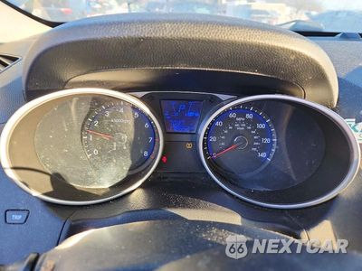 Zdjęcie 9 z 12 samochodu: 2012 HYUNDAI TUCSON GL VIN:KM8JT3AB2CU447905 - miniatura