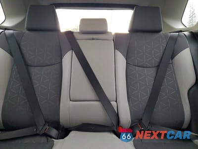 Zdjęcie 10 z 13 samochodu: 2024 TOYOTA RAV4 XLE VIN:2T3W1RFV0RW328915 - miniatura