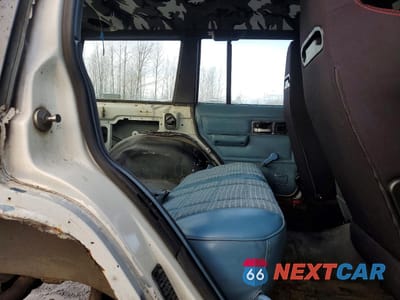 Zdjęcie 11 z 14 samochodu: 1987 JEEP CHEROKEE LAREDO VIN:1JCML7843HT135622 - miniatura