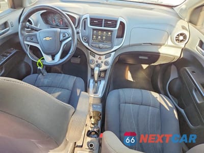 Zdjęcie 8 z 11 samochodu: 2018 CHEVROLET SONIC LT VIN:1G1JD5SHXJ4121176 - miniatura