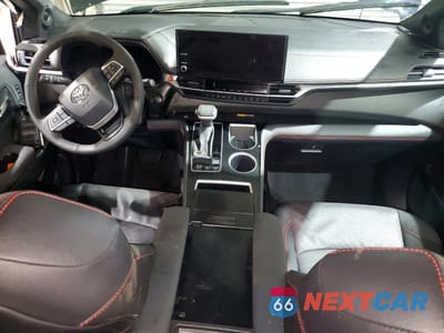 Zdjęcie 8 z 15 samochodu: 2025 TOYOTA SIENNA XSE VIN:5TDCSKFC1SS200499 - miniatura