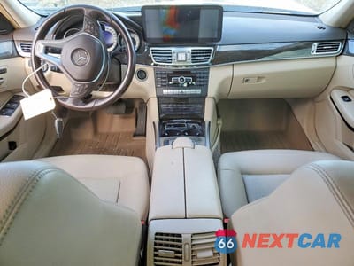 Zdjęcie 8 z 11 samochodu: 2014 MERCEDES-BENZ E 350 VIN:WDDHF5KB7EA875239 - miniatura