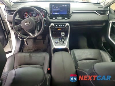Zdjęcie 8 z 13 samochodu: 2022 TOYOTA RAV4 LIMITED VIN:JTMN1RFV6ND088790 - miniatura