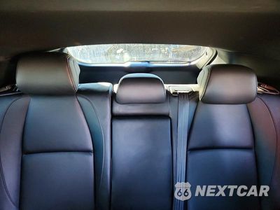 Zdjęcie 10 z 13 samochodu: 2019 MAZDA 3 PREFERRED PLUS VIN:JM1BPALM5K1107714 - miniatura