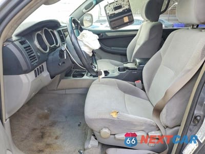 Zdjęcie 7 z 13 samochodu: 2004 TOYOTA 4RUNNER SR5 VIN:JTEZU14R140035030 - miniatura
