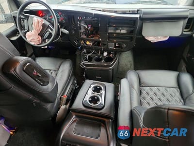 Zdjęcie 8 z 12 samochodu: 2024 CHEVROLET EXPRESS G2500 VIN:1GCWGBF75R1233398 - miniatura