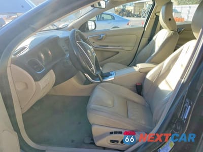 Zdjęcie 7 z 12 samochodu: 2013 VOLVO S60 T5 VIN:YV1612FSXD2193371 - miniatura