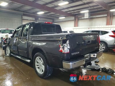 Drugie zdjęcie samochodu z przodu: 2015 NISSAN TITAN SL VIN:1N6BA0ED9FN502970 - miniatura