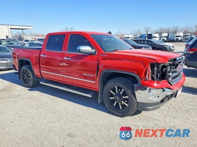 Czwarte zdjęcie samochodu z boku: 2017 GMC SIERRA K1500 SLT VIN:3GTU2NEC5HG368032 - miniatura