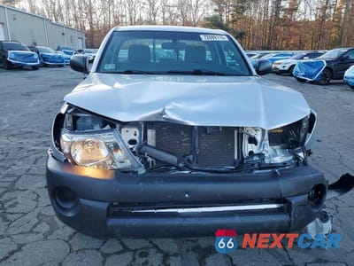 Piąte zdjęcie samochodu w środku: 2011 TOYOTA TACOMA BASE VIN:5TFNX4CN0BX002261 - miniatura