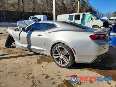 Drugie zdjęcie samochodu z przodu: 2018 CHEVROLET CAMARO LT VIN:1G1FB1RSXJ0153655 - miniatura