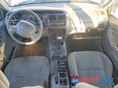 Zdjęcie 8 z 13 samochodu: 2004 SUZUKI VITARA LX VIN:2S3TD62V046100952 - miniatura