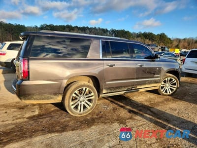 Trzecie zdjęcie samochodu z tyłu: 2018 GMC YUKON XL DENALI VIN:1GKS1HKJ4JR239904 - miniatura