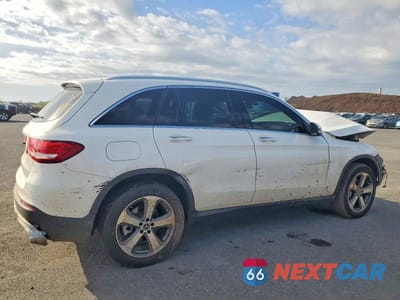 Trzecie zdjęcie samochodu z tyłu: 2017 MERCEDES-BENZ GLC 300 VIN:WDC0G4JB5HF262523 - miniatura