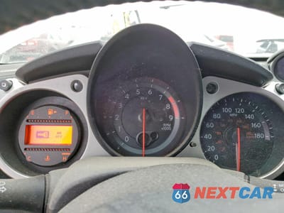 Zdjęcie 9 z 13 samochodu: 2017 NISSAN 370Z BASE VIN:JN1AZ4EH7HM952887 - miniatura