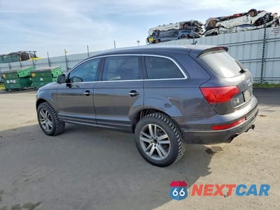 Drugie zdjęcie samochodu z przodu: 2010 AUDI Q7 VIN:WA1VMAFE3AD001327 - miniatura