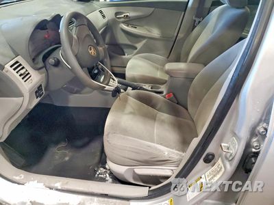 Zdjęcie 7 z 12 samochodu: 2010 TOYOTA COROLLA BASE VIN:1NXBU4EE5AZ166559 - miniatura