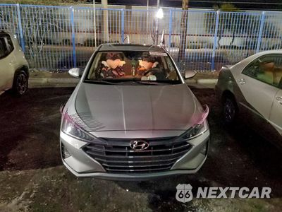 Piąte zdjęcie samochodu w środku: 2019 HYUNDAI ELANTRA SEL VIN:KMHD84LF9KU886098 - miniatura