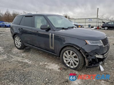 Czwarte zdjęcie samochodu z boku: 2025 LAND ROVER RANGE ROVER SE VIN:SALKP9FU2SA283400 - miniatura