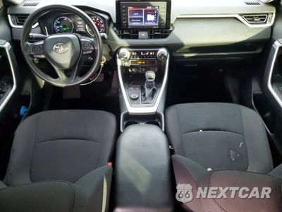 Zdjęcie 8 z 16 samochodu: 2021 TOYOTA RAV4 LE VIN:4T3MWRFV9MU014472 - miniatura