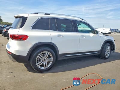 Trzecie zdjęcie samochodu z tyłu: 2021 MERCEDES-BENZ GLB 250 VIN:W1N4M4GB3MW164116 - miniatura