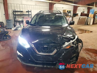 Piąte zdjęcie samochodu w środku: 2022 NISSAN ROGUE SPORT SL VIN:JN1BJ1CW3NW482613 - miniatura