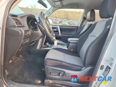 Zdjęcie 7 z 15 samochodu: 2018 TOYOTA 4RUNNER SR5/SR5 PREMIUM VIN:JTEBU5JR8J5565359 - miniatura