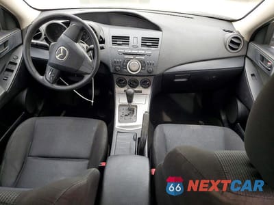 Zdjęcie 8 z 11 samochodu: 2010 MAZDA 3 I VIN:JM1BL1SG5A1339817 - miniatura